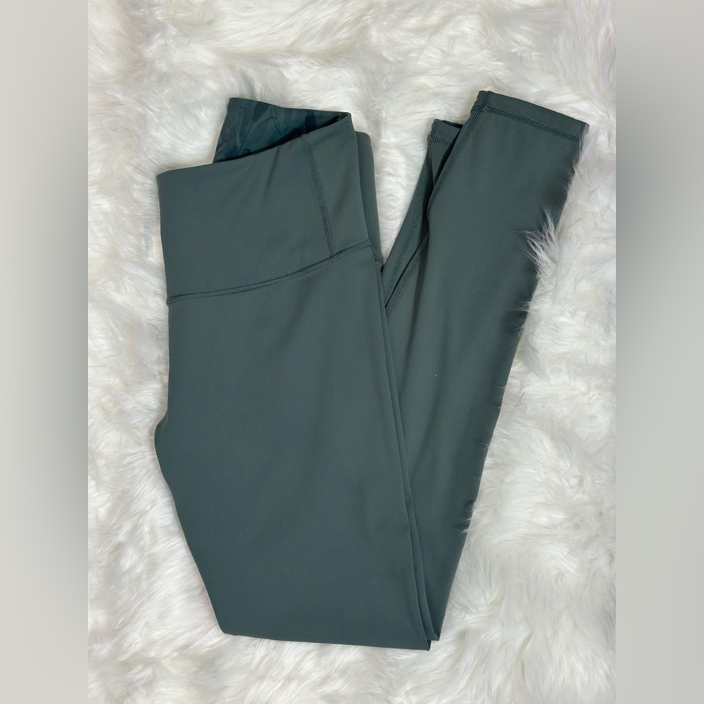 Reversible Teal Patterned‎ Leggings